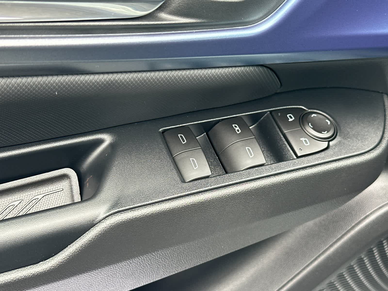 Thumbnail: 2026 Chevrolet Equinox - 13