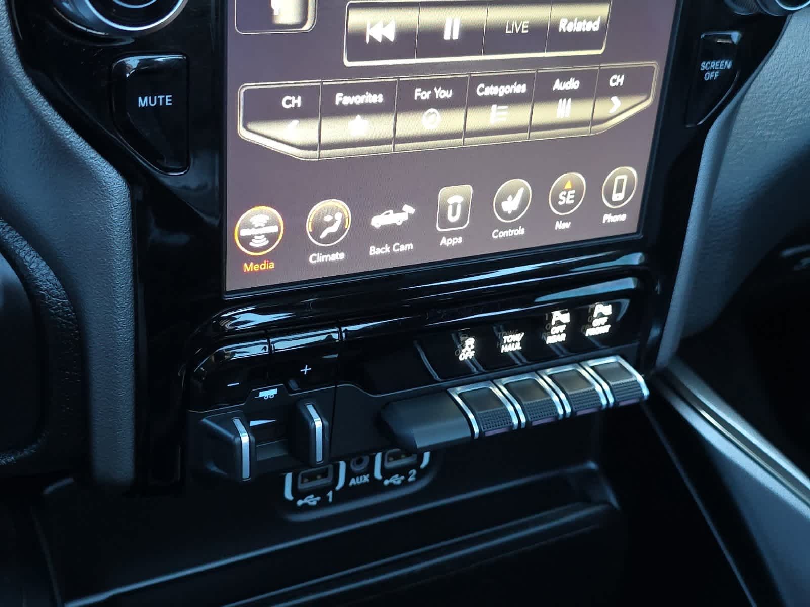 Thumbnail: 2020 RAM 1500 - 20