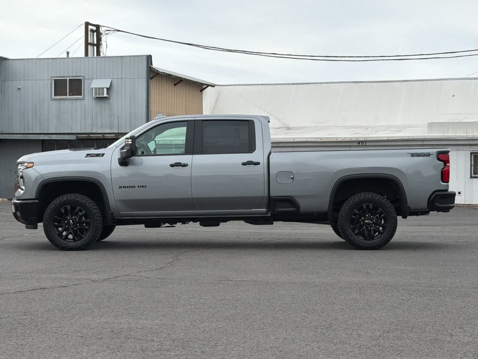 Thumbnail: 2026 Chevrolet Silverado 3500 - 5