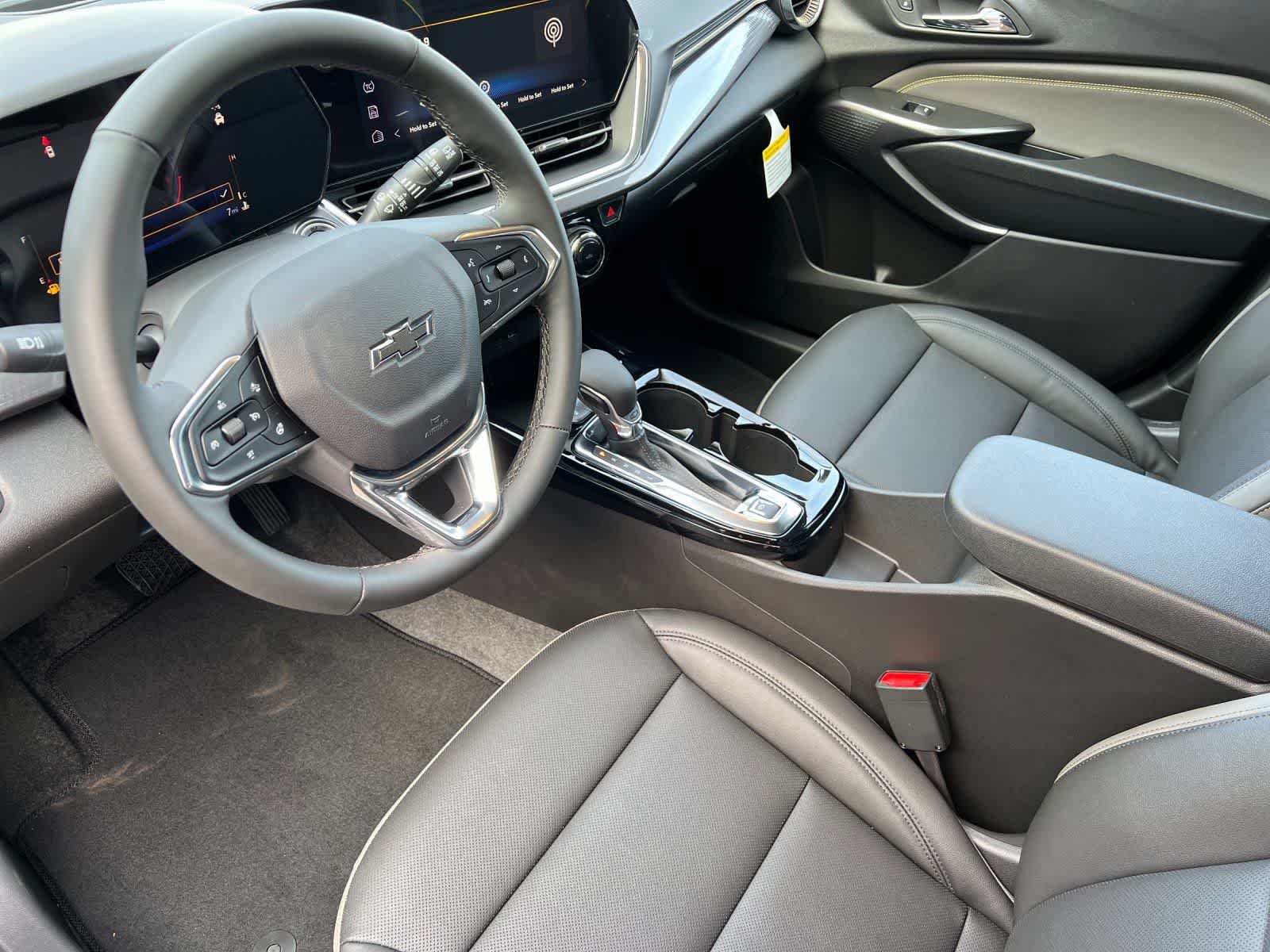 Thumbnail: 2026 Chevrolet Trax - 11