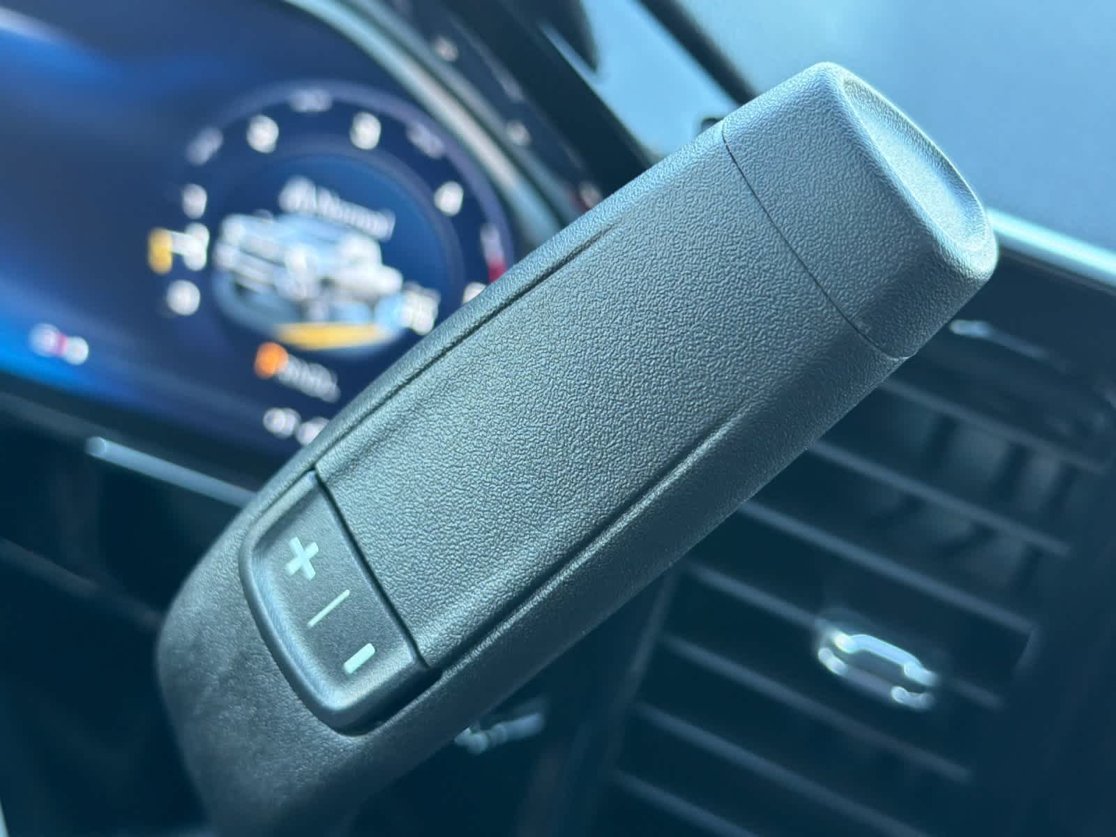 Thumbnail: 2026 Chevrolet Silverado 3500 - 21