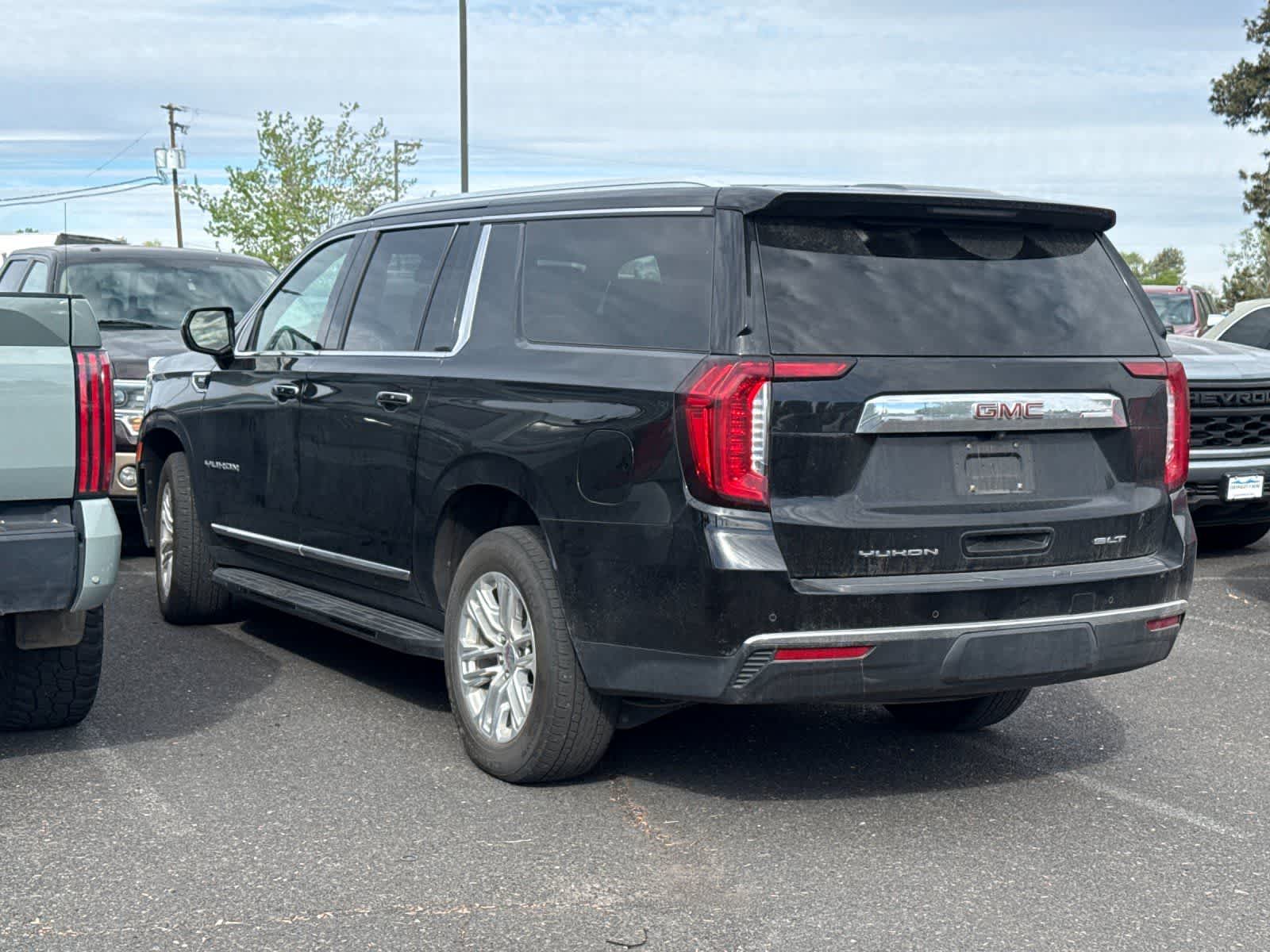 Thumbnail: 2023 GMC Yukon XL - 6