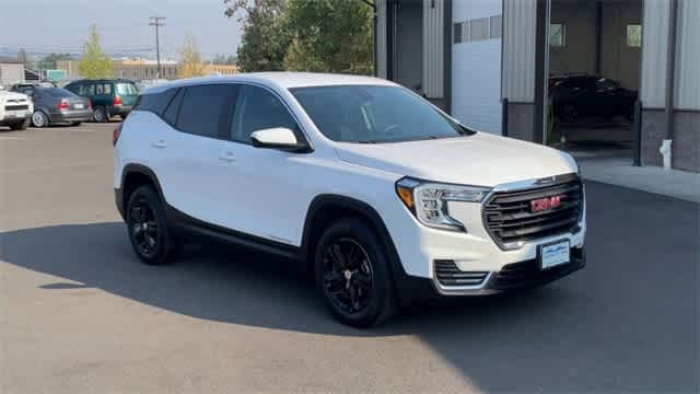 Thumbnail: 2022 GMC Terrain - 2