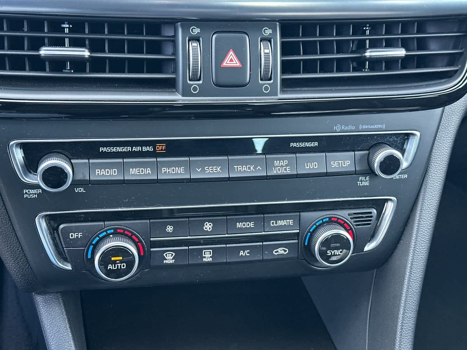 Thumbnail: 2016 Kia Optima - 20