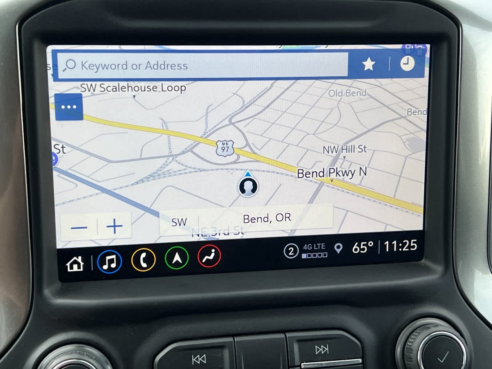 Thumbnail: 2021 Chevrolet Silverado 1500 - 18