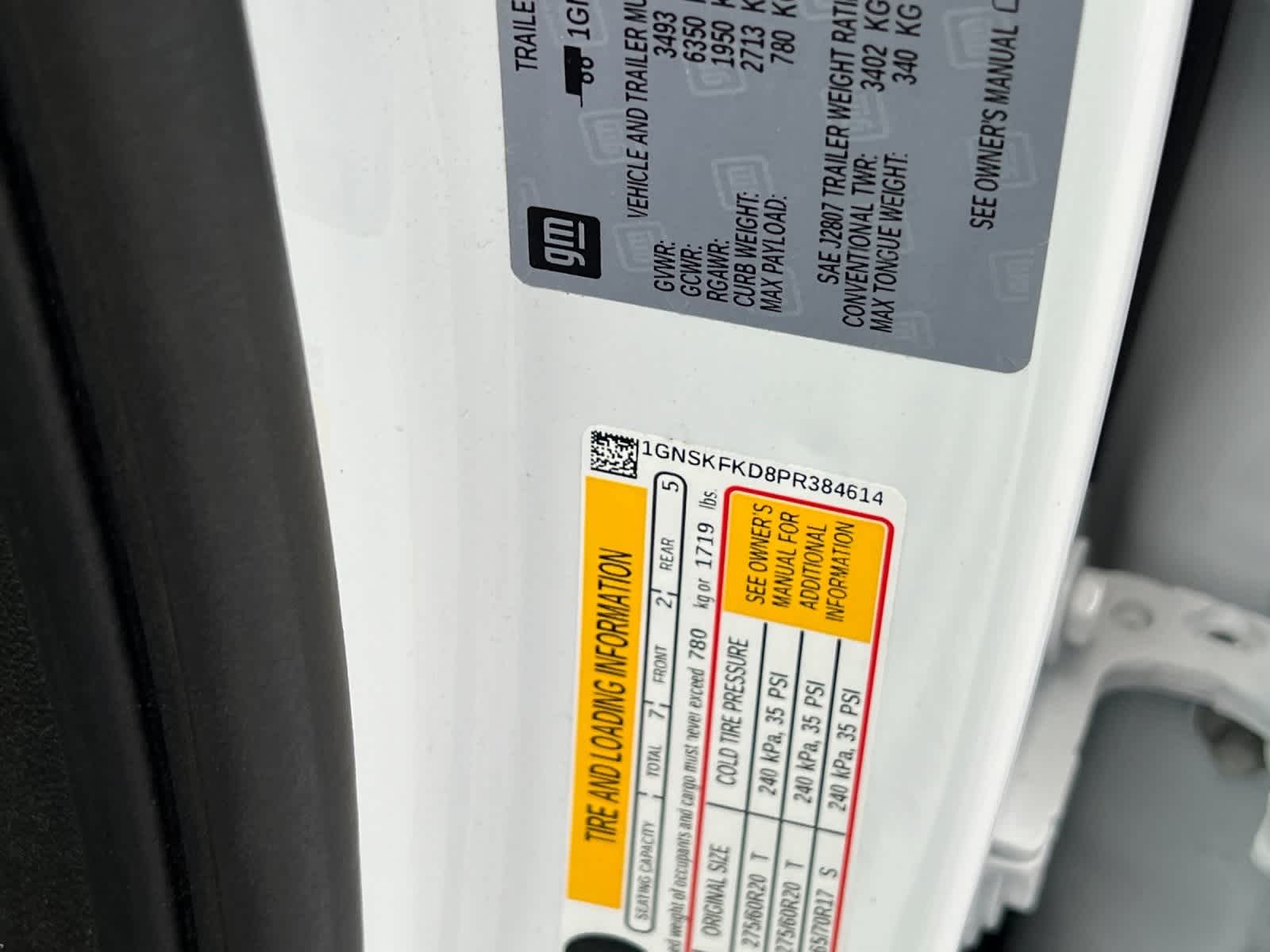 Thumbnail: 2023 Chevrolet Suburban - 28