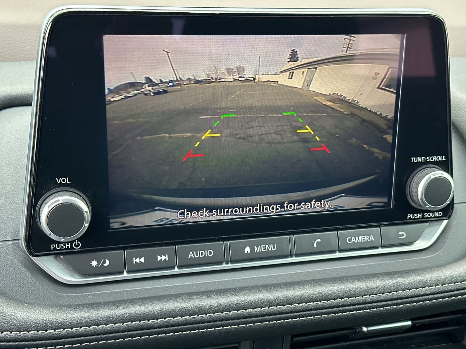 Thumbnail: 2023 Nissan Rogue - 19