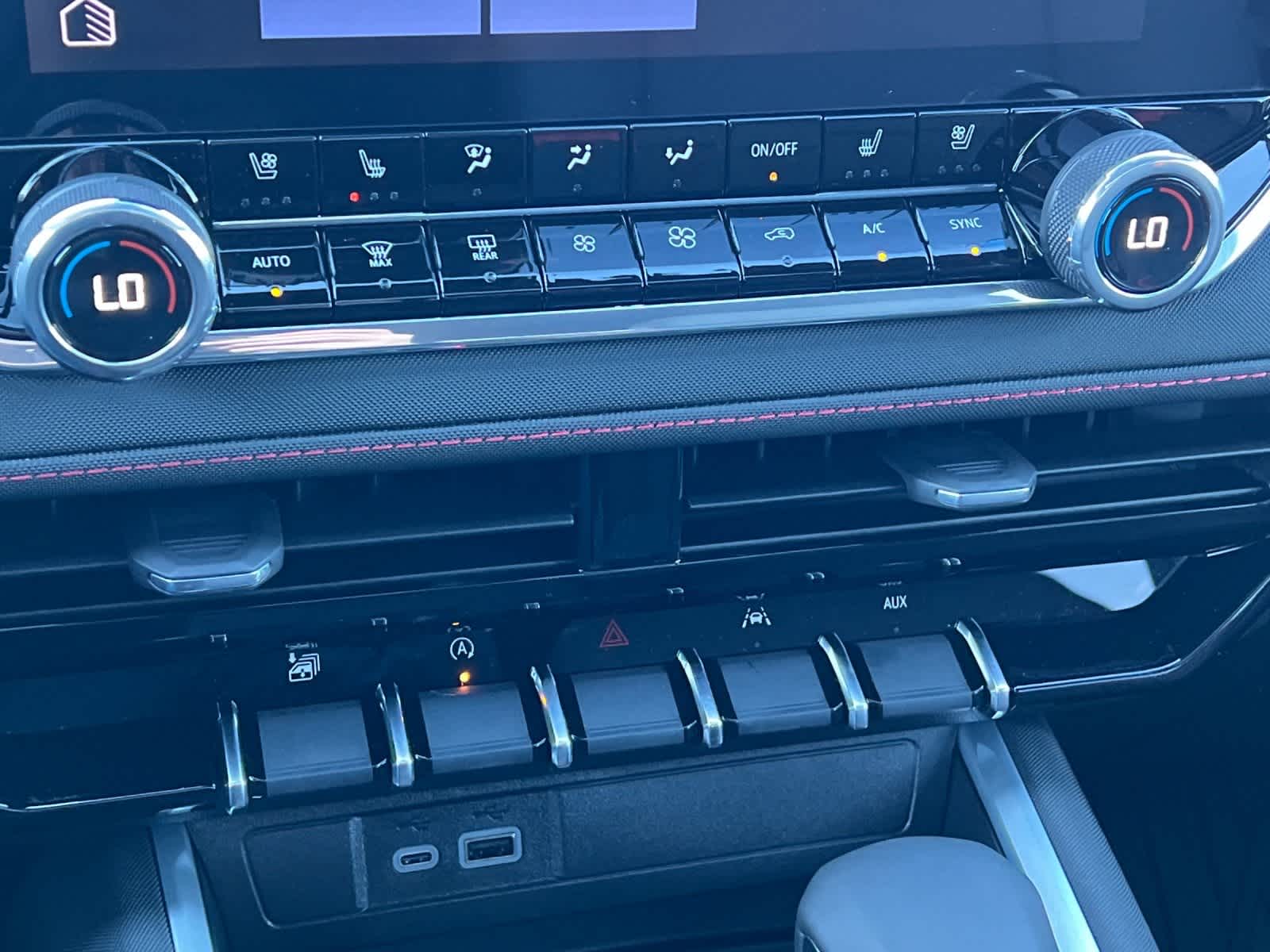 Thumbnail: 2026 Chevrolet Colorado - 20