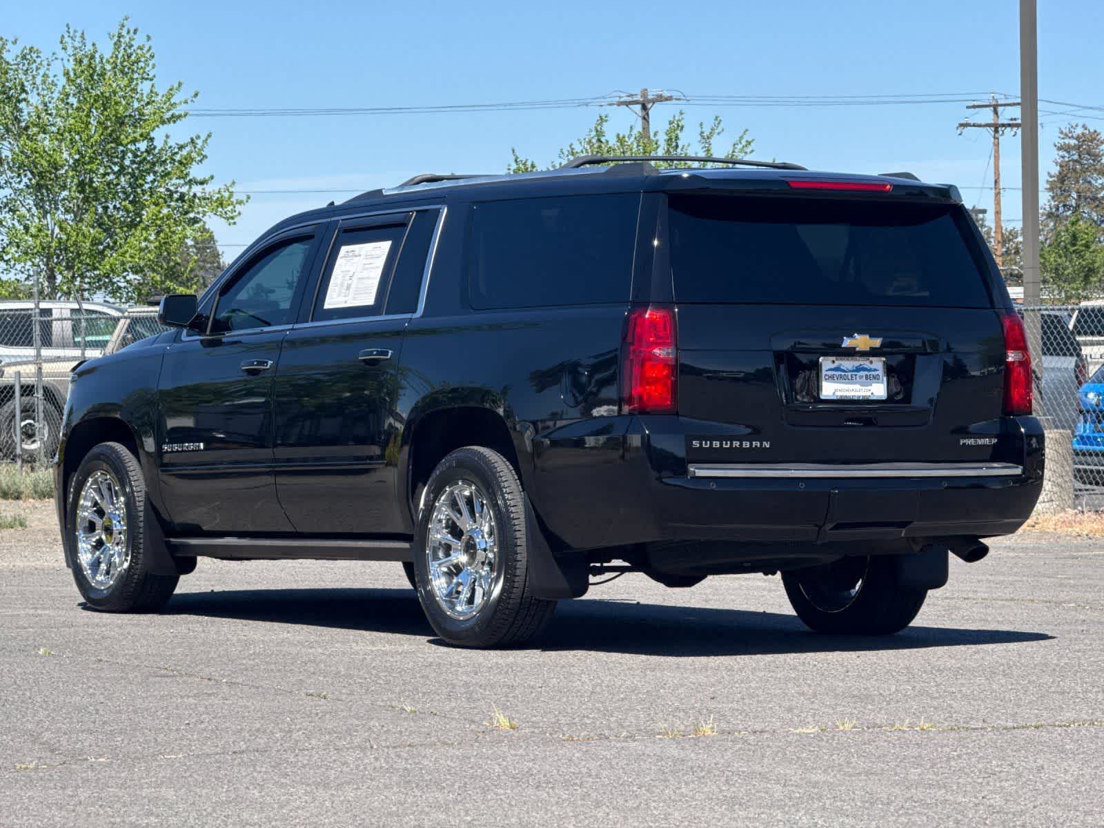 Thumbnail: 2020 Chevrolet Suburban - 6