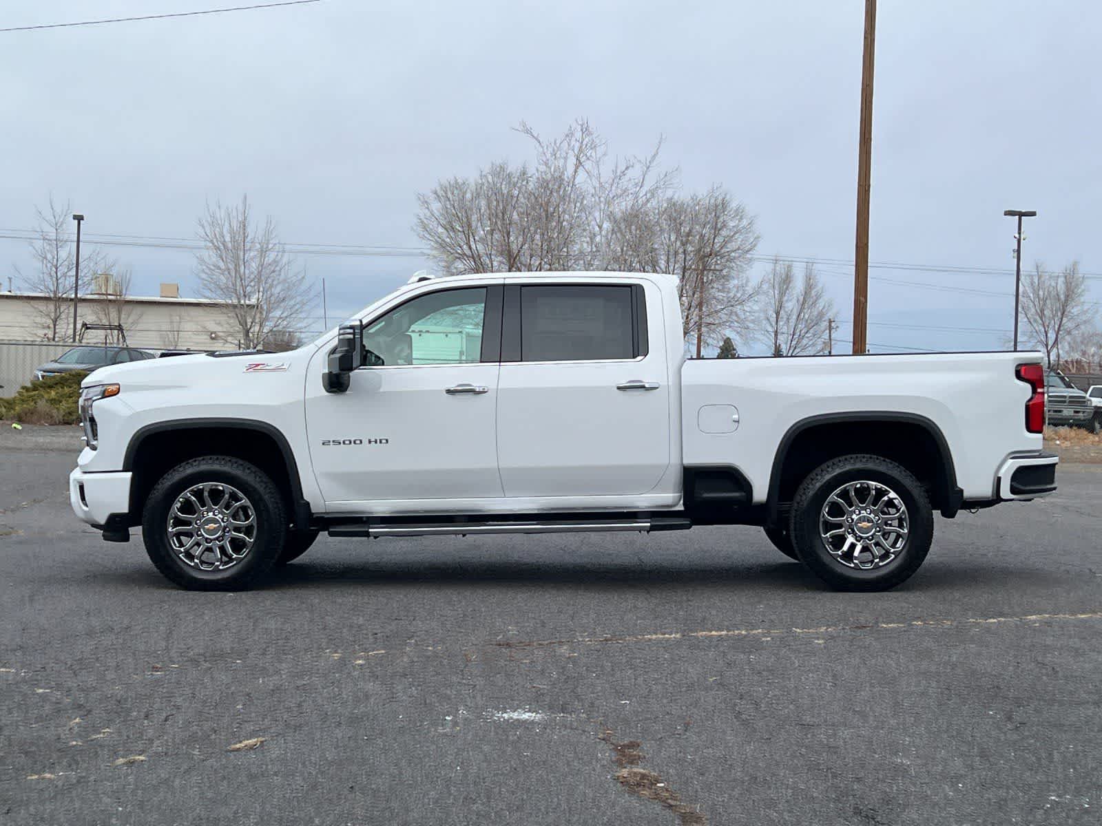 Thumbnail: 2026 Chevrolet Silverado 2500 - 5