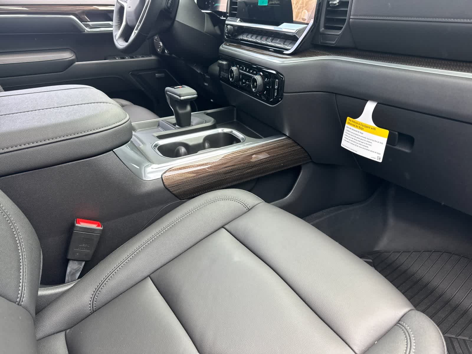 Thumbnail: 2026 Chevrolet Silverado 1500 - 15