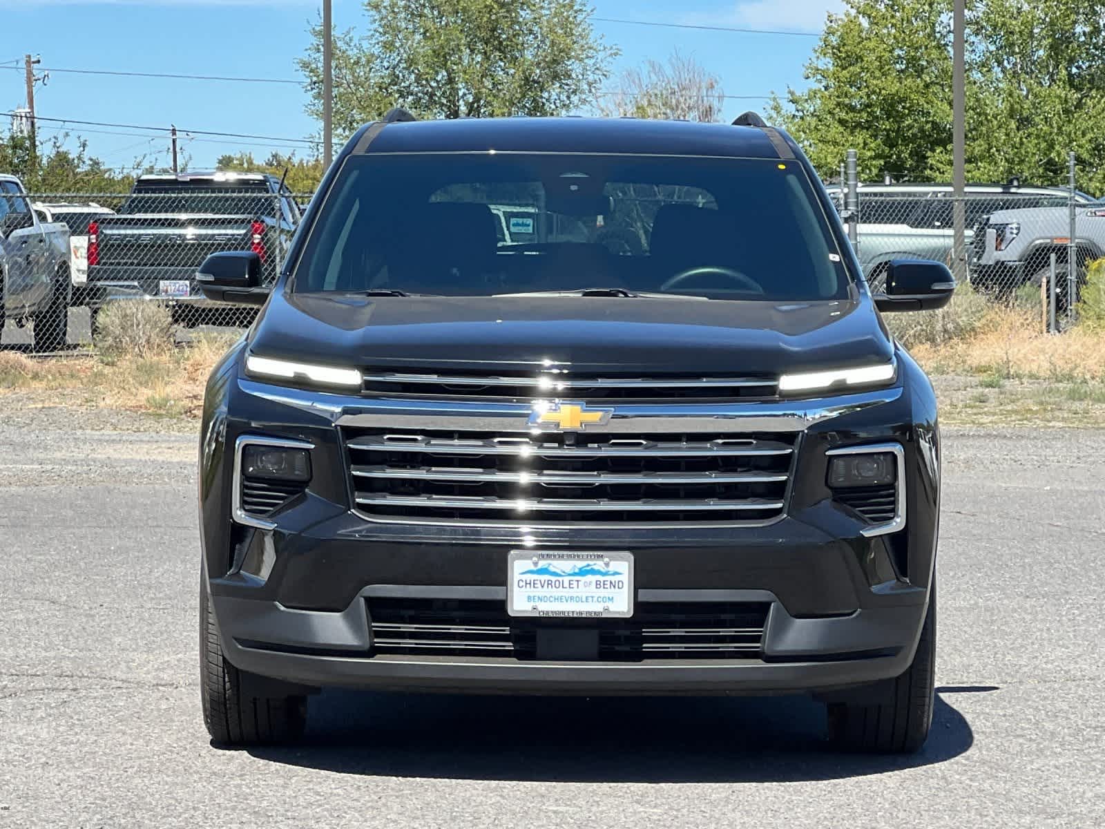 Thumbnail: 2025 Chevrolet Traverse - 10