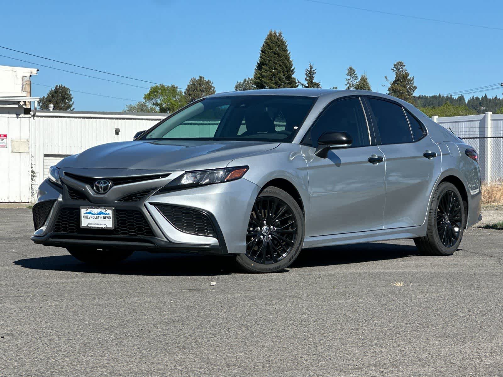 Thumbnail: 2022 Toyota Camry - 1