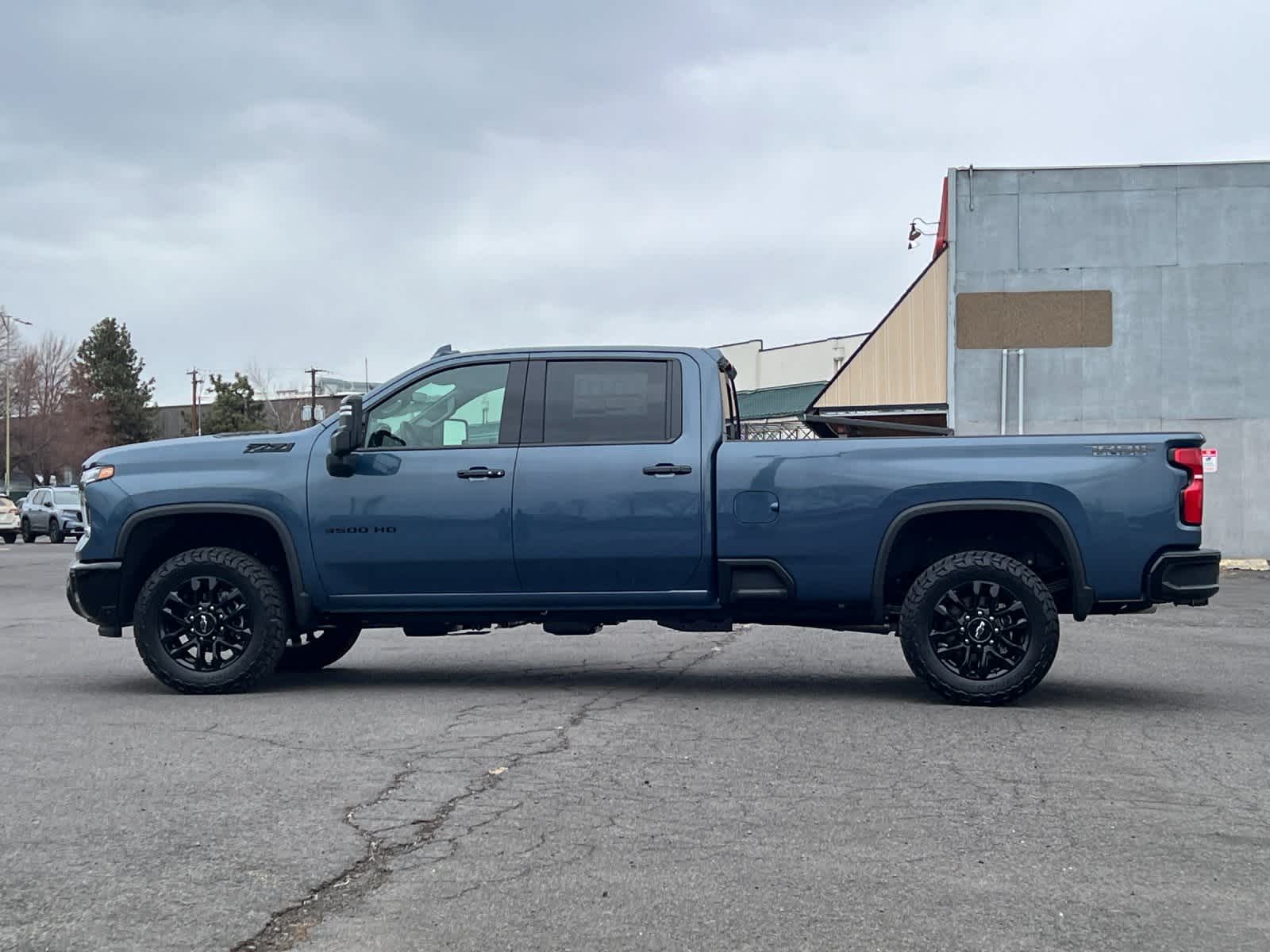 Thumbnail: 2026 Chevrolet Silverado 3500 - 5