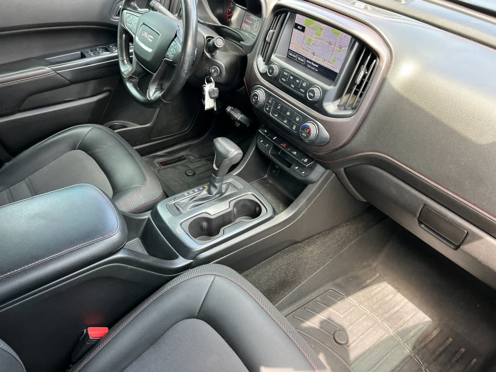 2015 GMC Canyon SLE 15