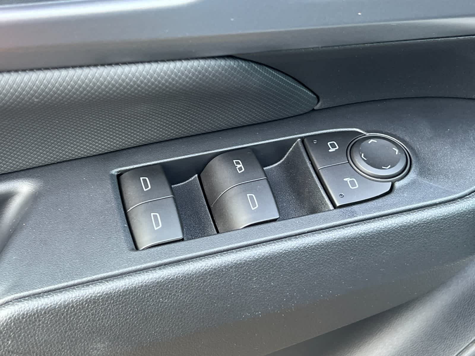 Thumbnail: 2026 Chevrolet Equinox - 13