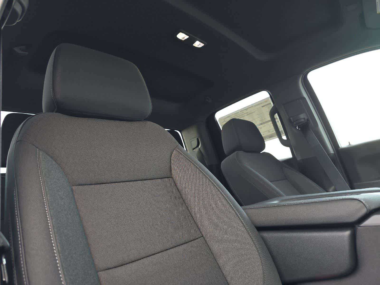 Thumbnail: 2026 Chevrolet Silverado 1500 - 16