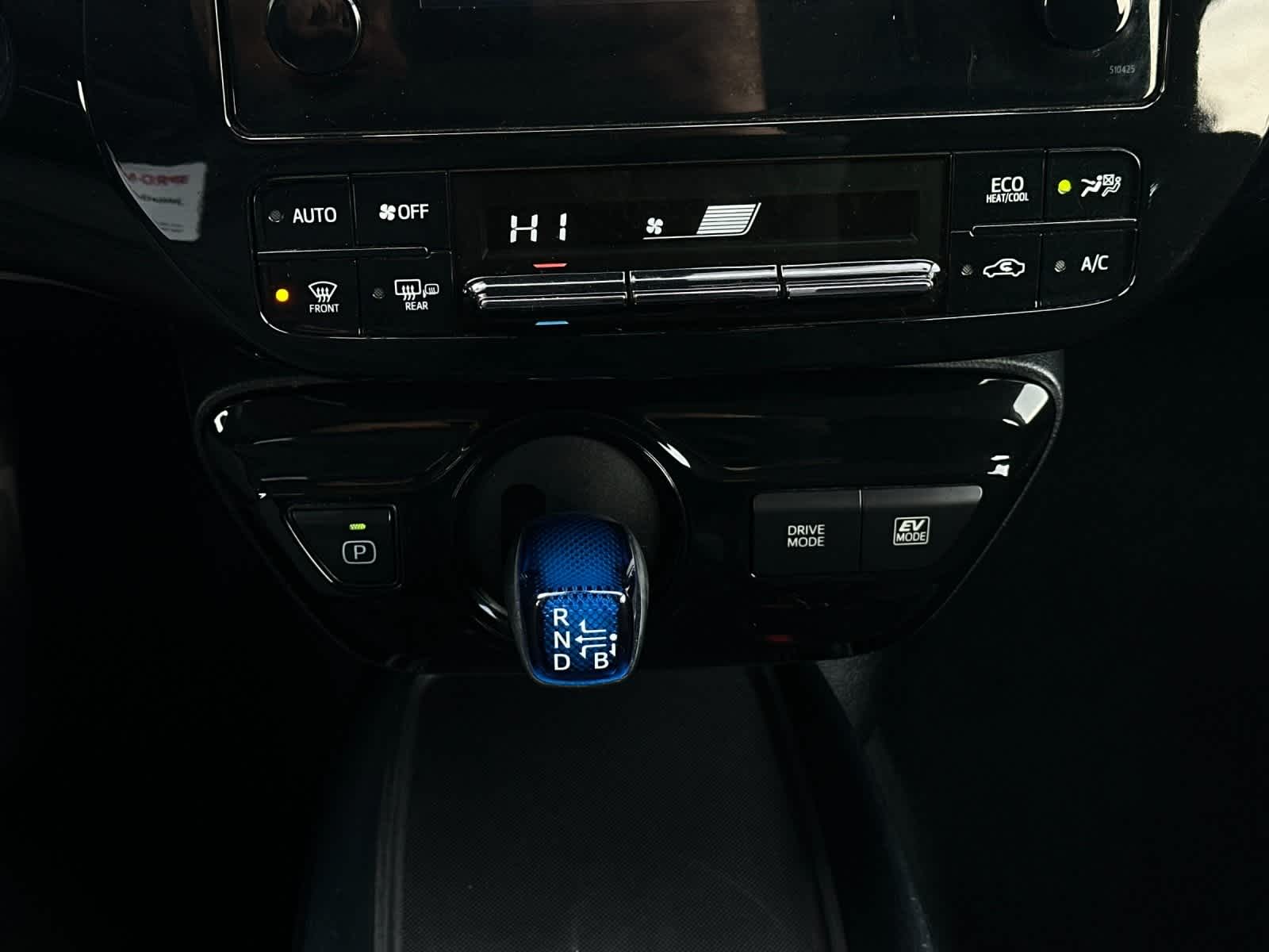 Thumbnail: 2019 Toyota Prius - 20