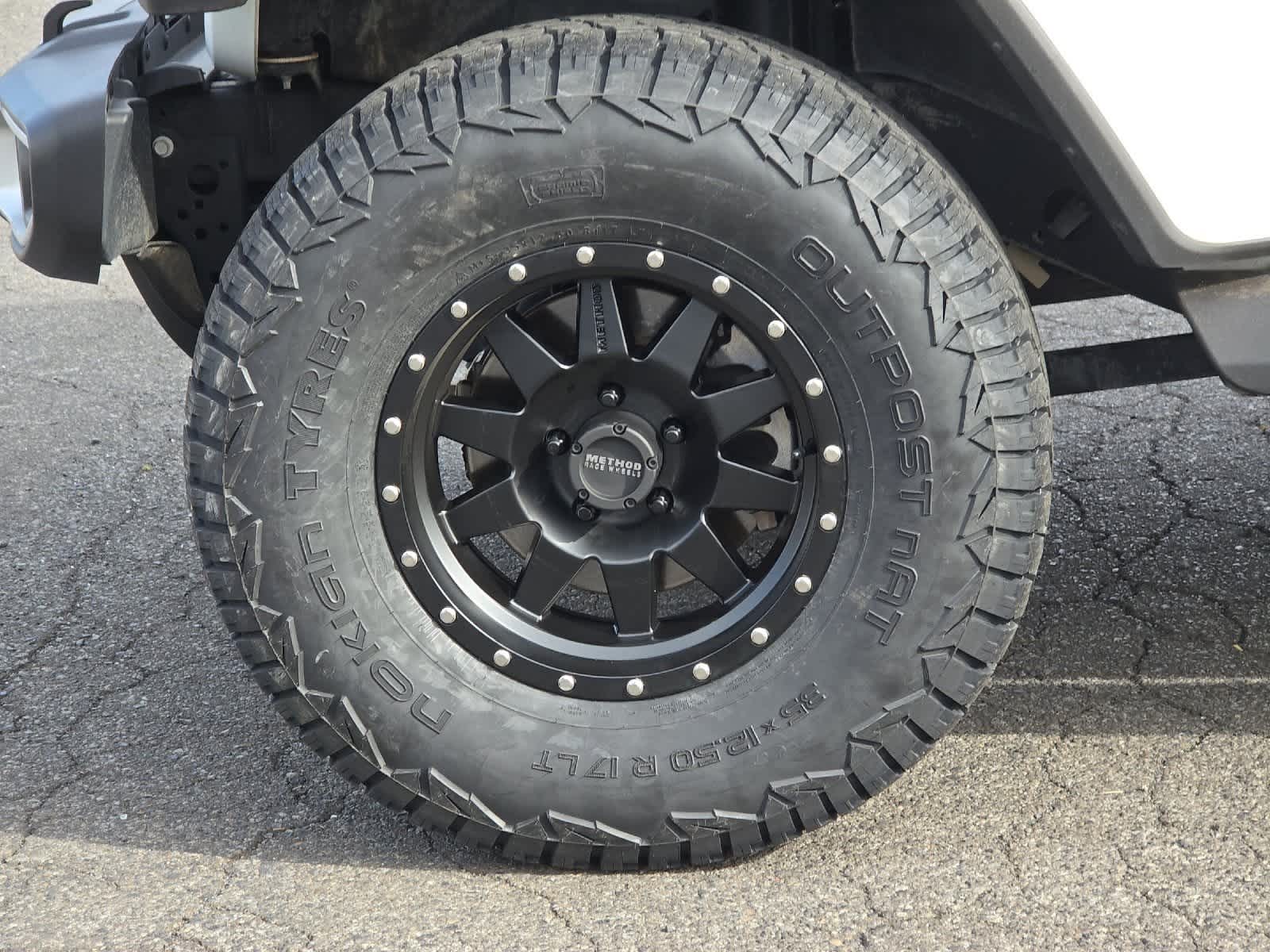 Thumbnail: 2022 Jeep Wrangler - 27
