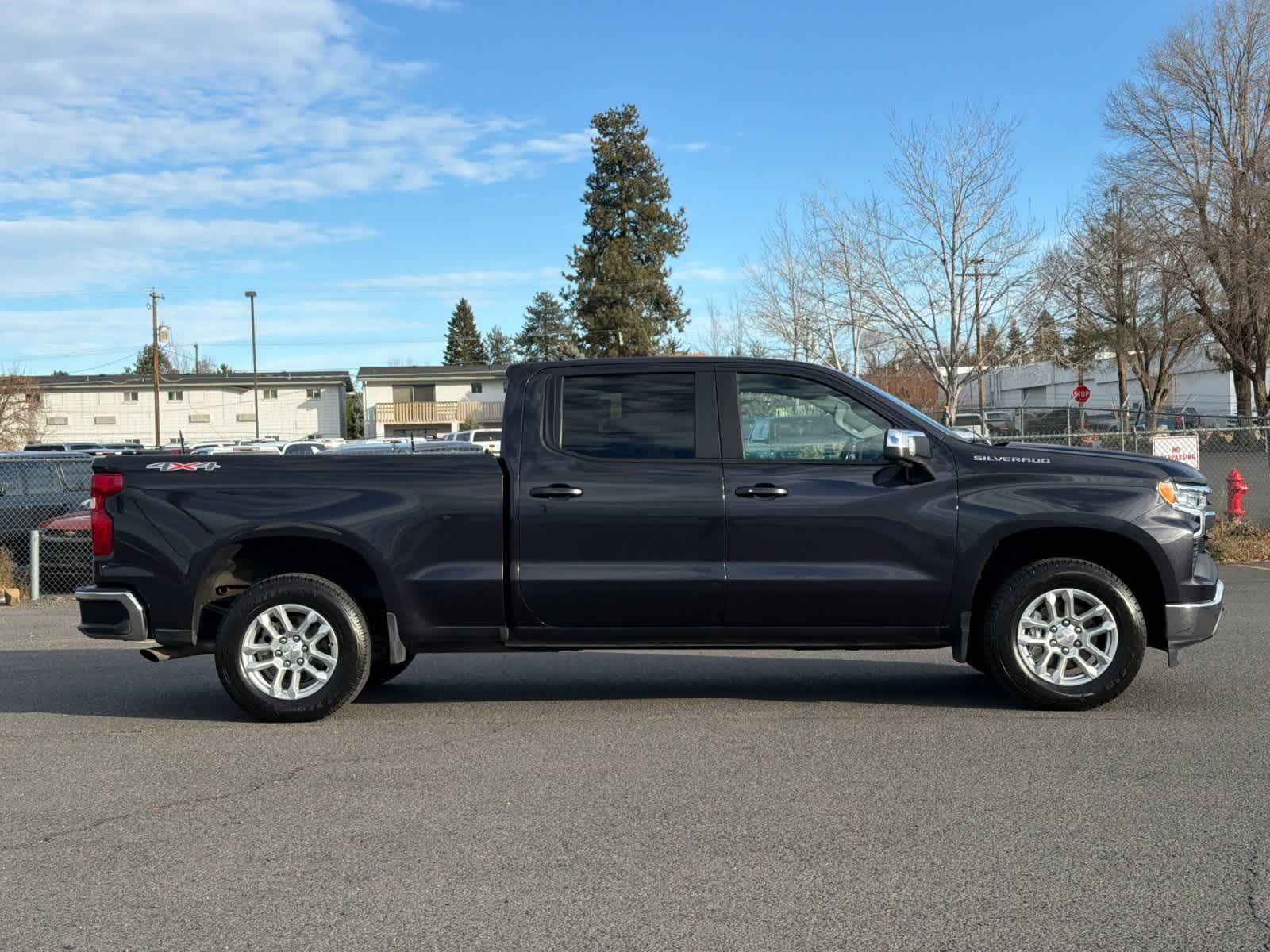 Thumbnail: 2023 Chevrolet Silverado 1500 - 8