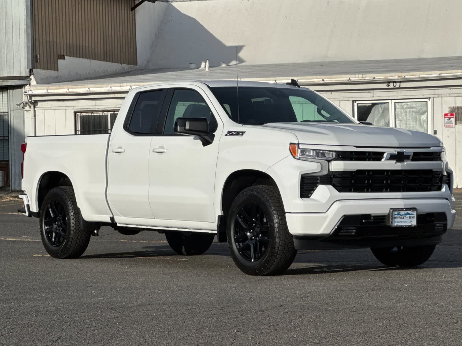 Thumbnail: 2026 Chevrolet Silverado 1500 - 9