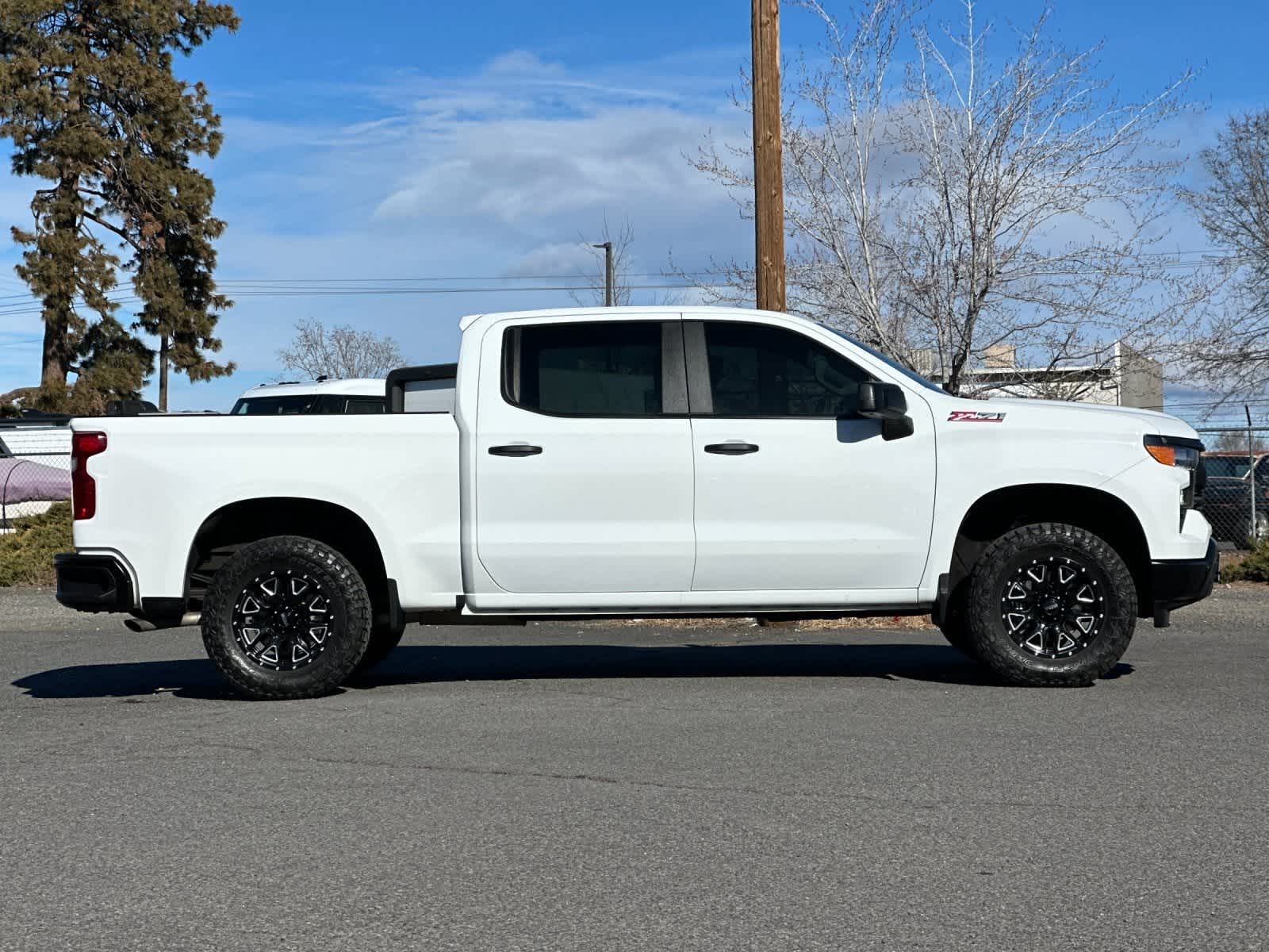 Thumbnail: 2024 Chevrolet Silverado 1500 - 8