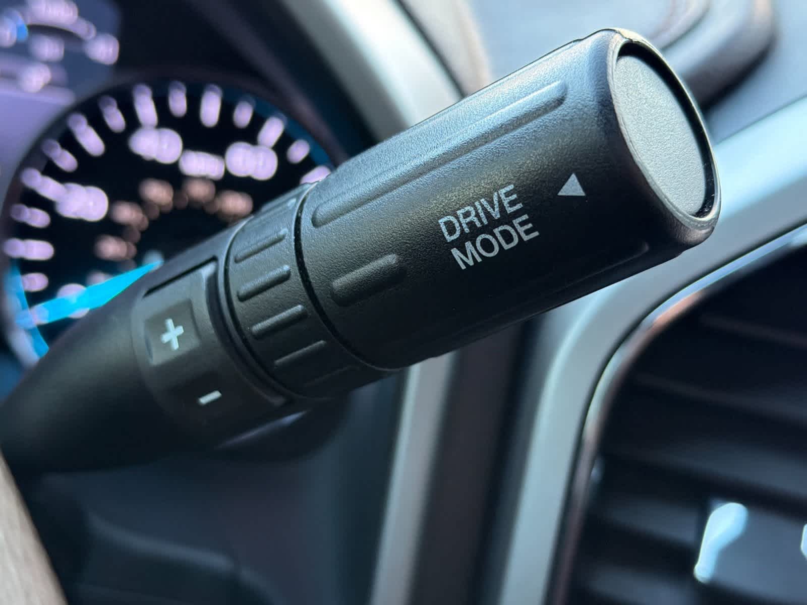 Thumbnail: 2022 Ford F-350 - 21