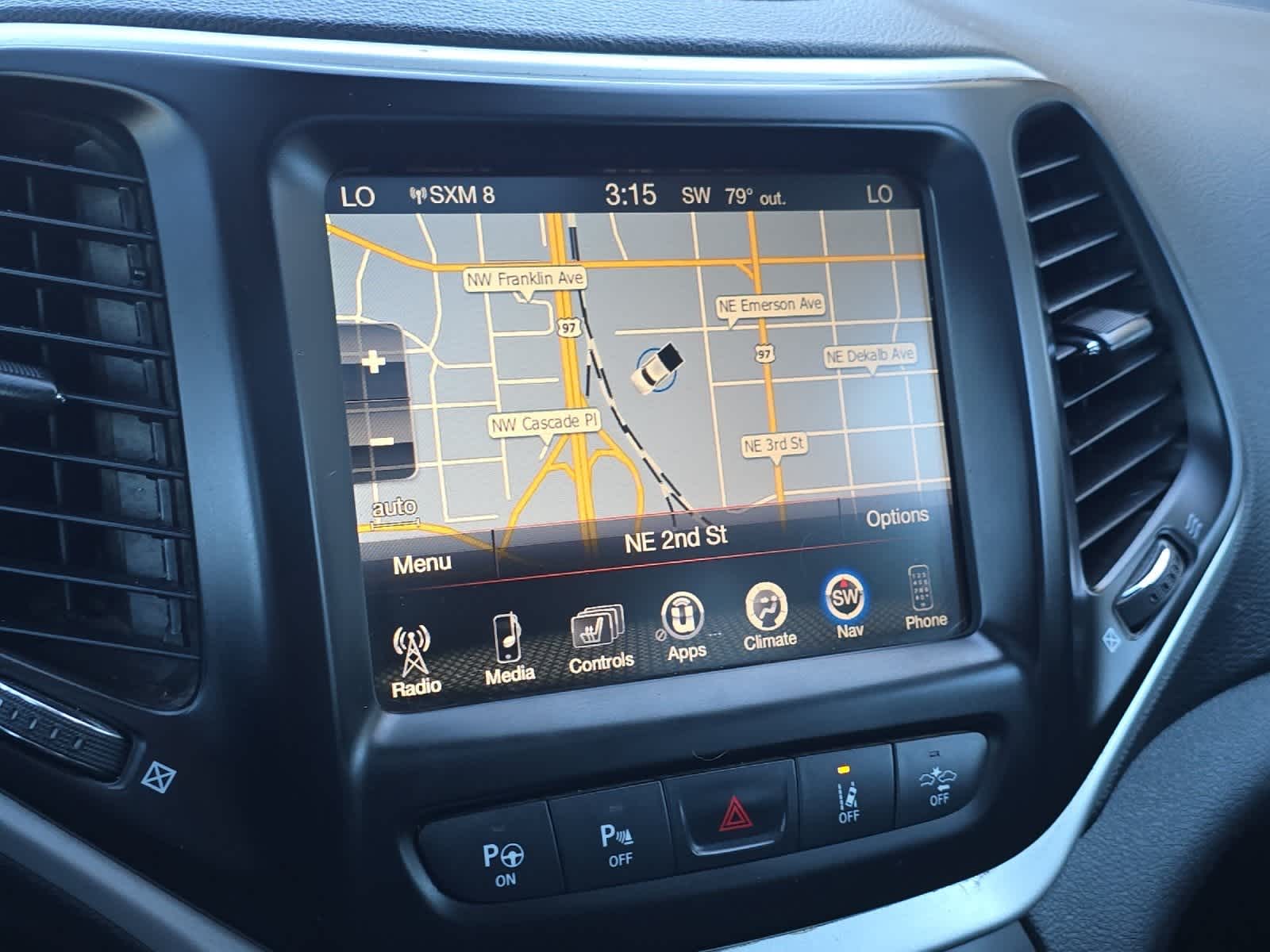 Thumbnail: 2014 Jeep Cherokee - 19