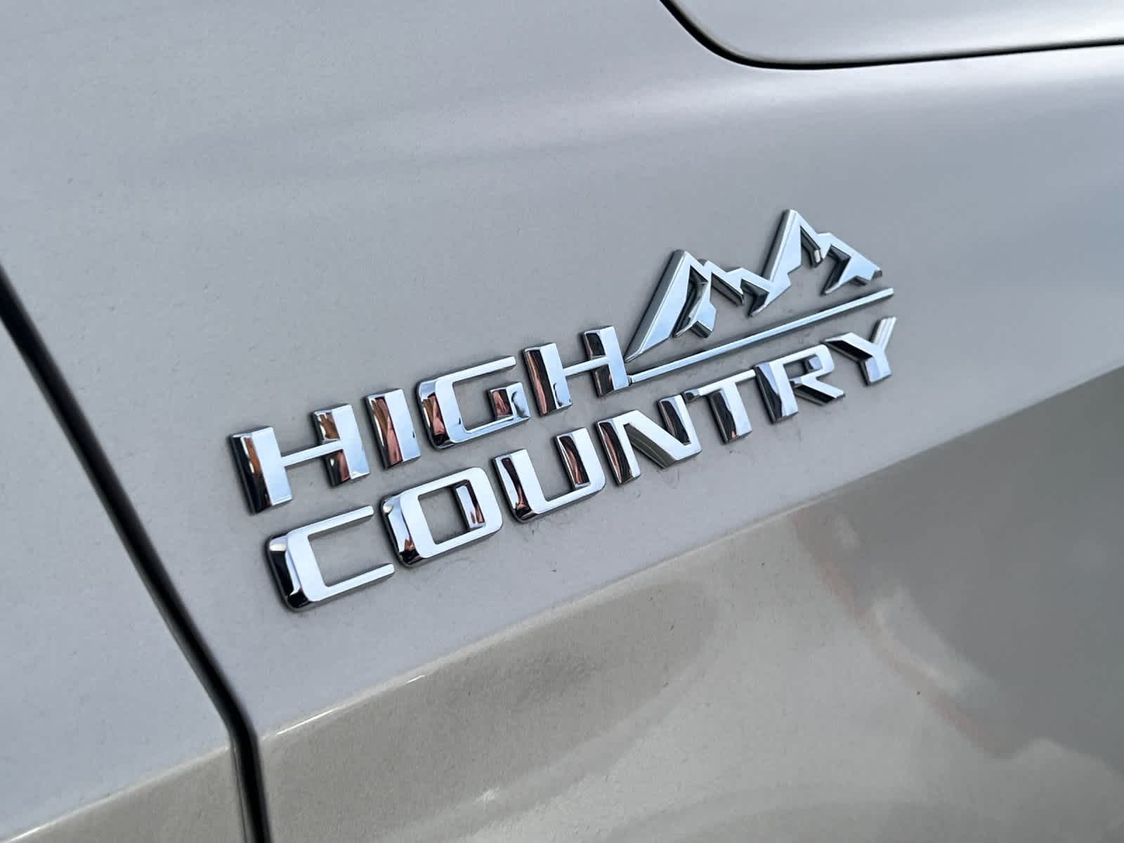 Thumbnail: 2023 Chevrolet Tahoe - 7