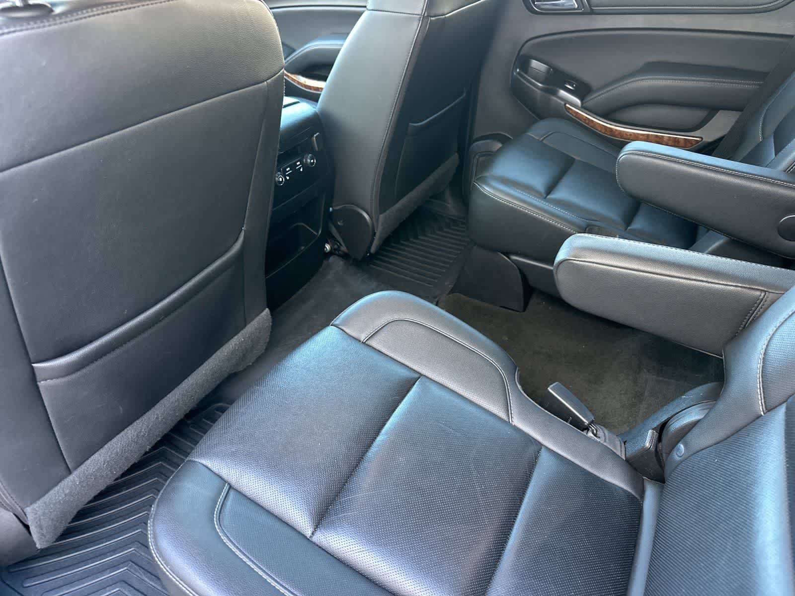 Thumbnail: 2018 Chevrolet Tahoe - 4