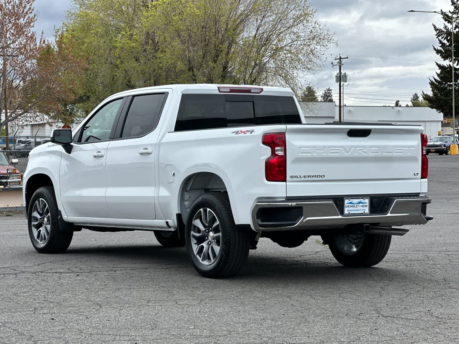 Thumbnail: 2026 Chevrolet Silverado 1500 - 6