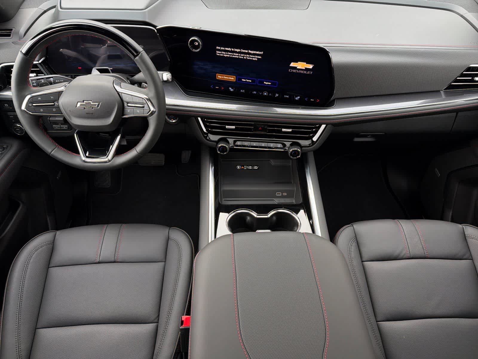 Thumbnail: 2026 Chevrolet Suburban - 3