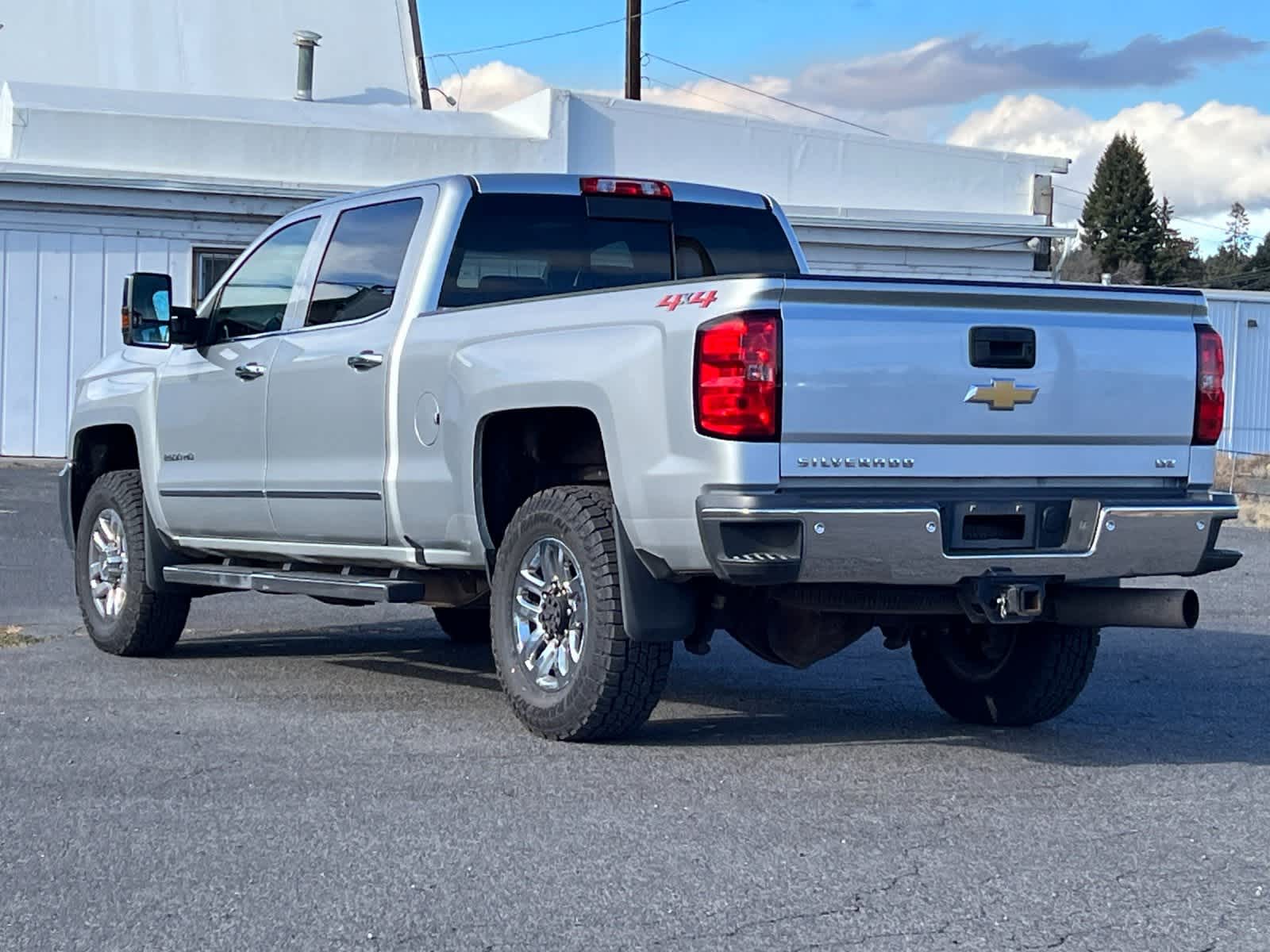 Thumbnail: 2018 Chevrolet Silverado 2500 - 6