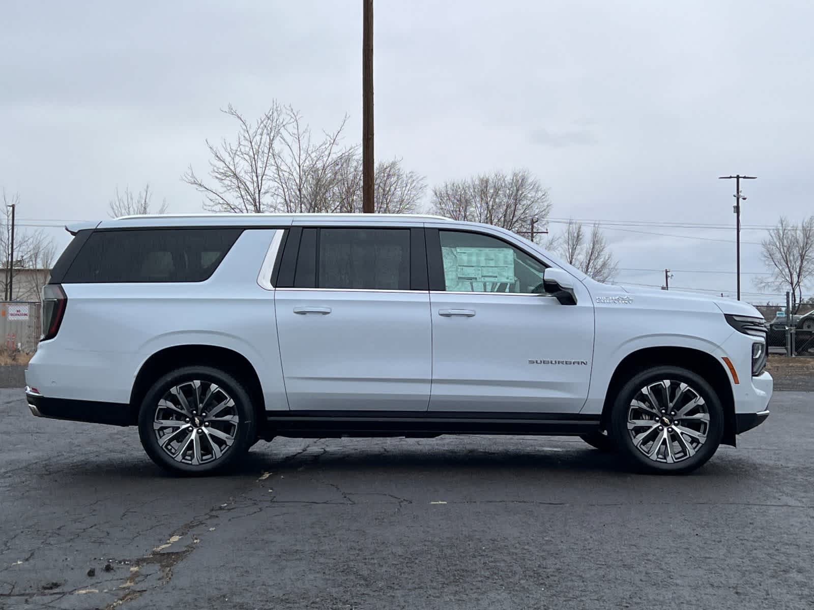 Thumbnail: 2026 Chevrolet Suburban - 8