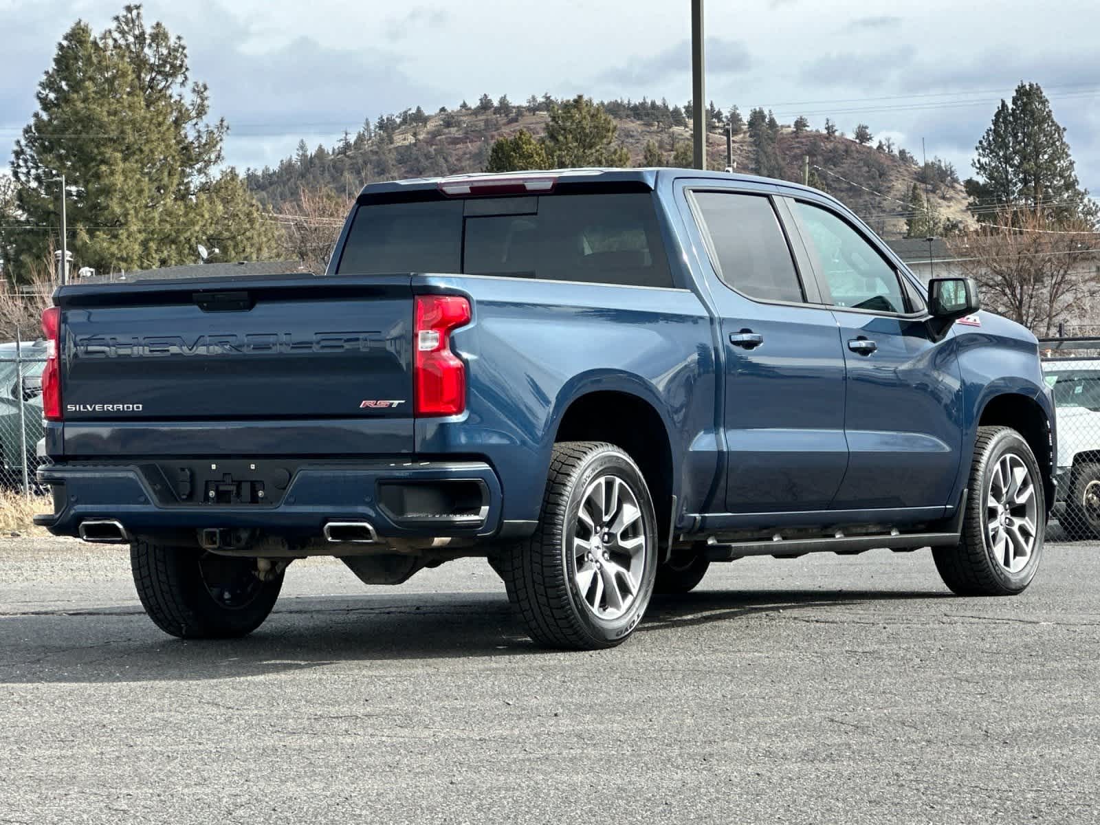 Thumbnail: 2020 Chevrolet Silverado 1500 - 2