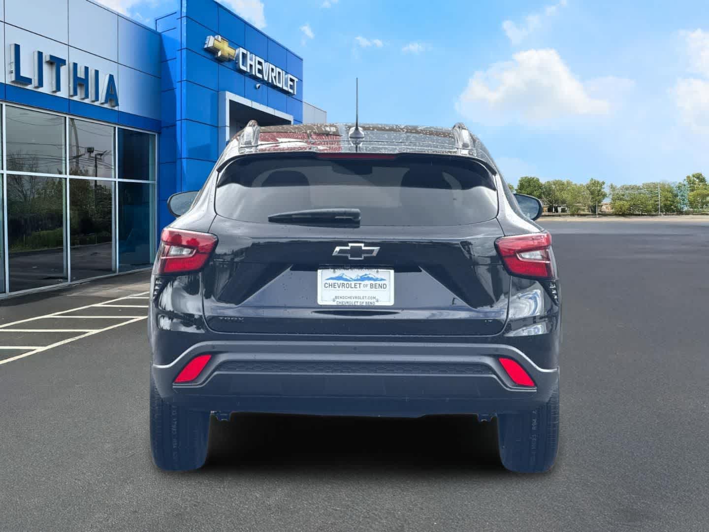 Thumbnail: 2026 Chevrolet Trax - 7