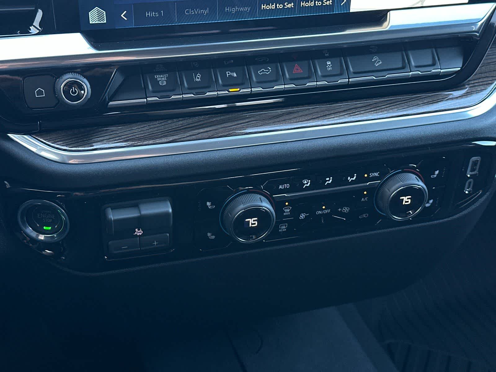Thumbnail: 2026 Chevrolet Silverado 2500 - 20