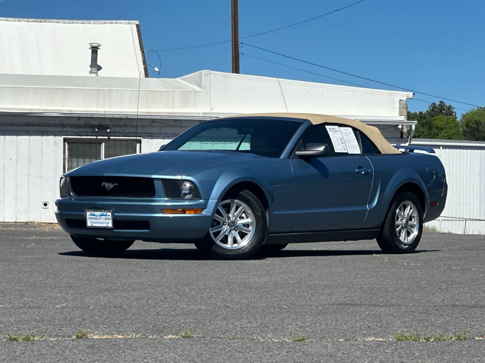 Thumbnail: 2006 Ford Mustang - 27