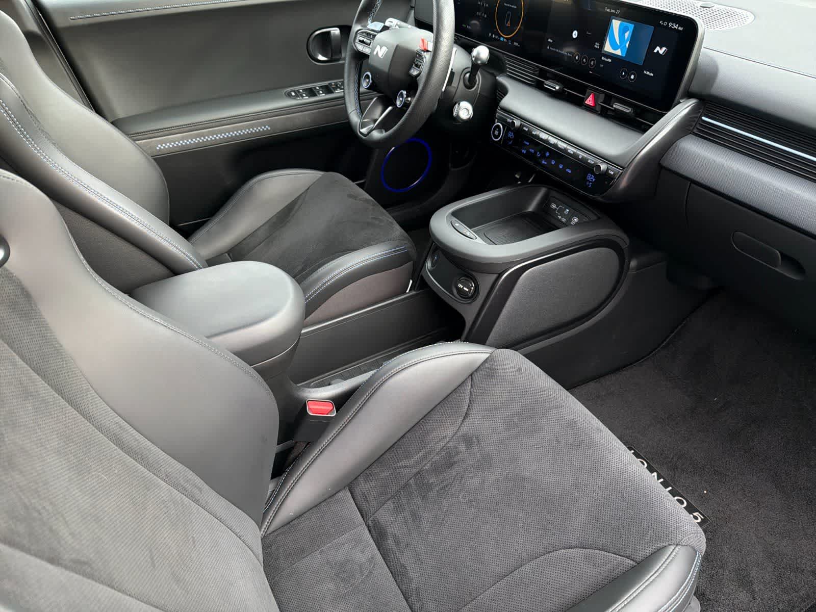 Thumbnail: 2025 Hyundai Ioniq 5 - 16