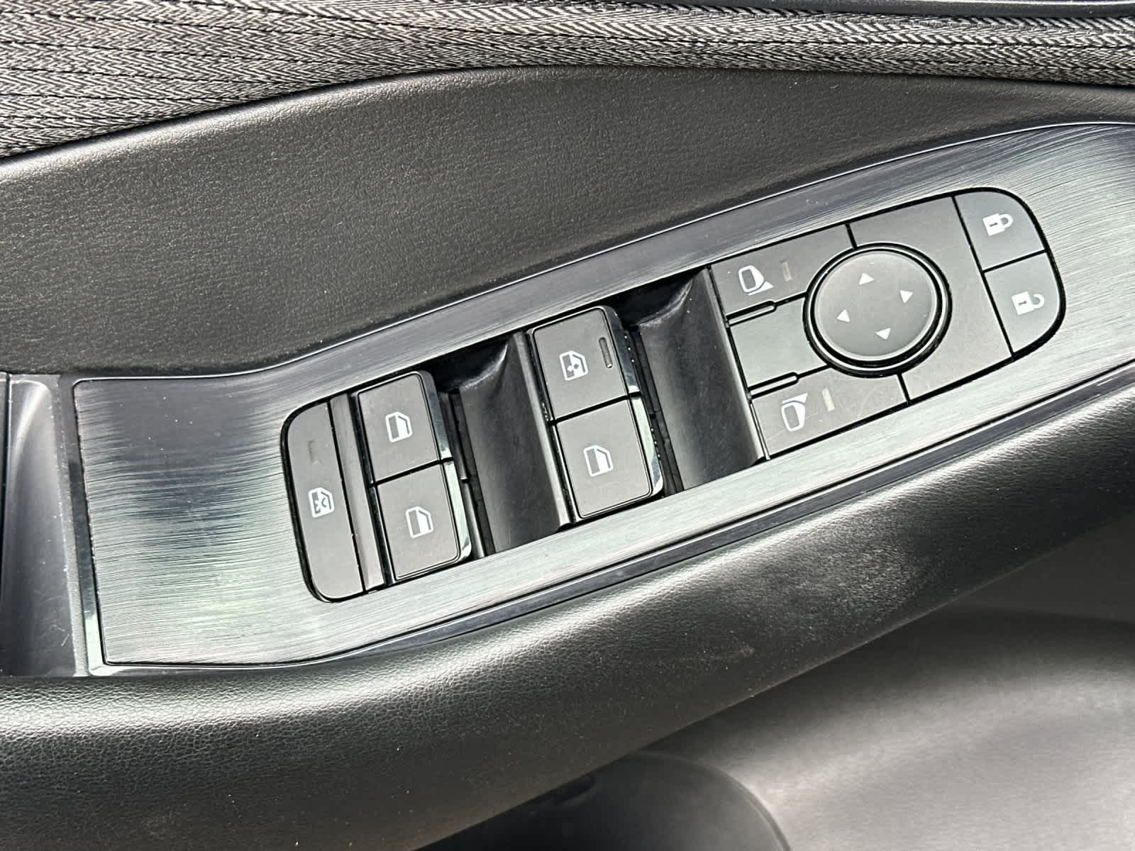 Thumbnail: 2023 Nissan Rogue - 13