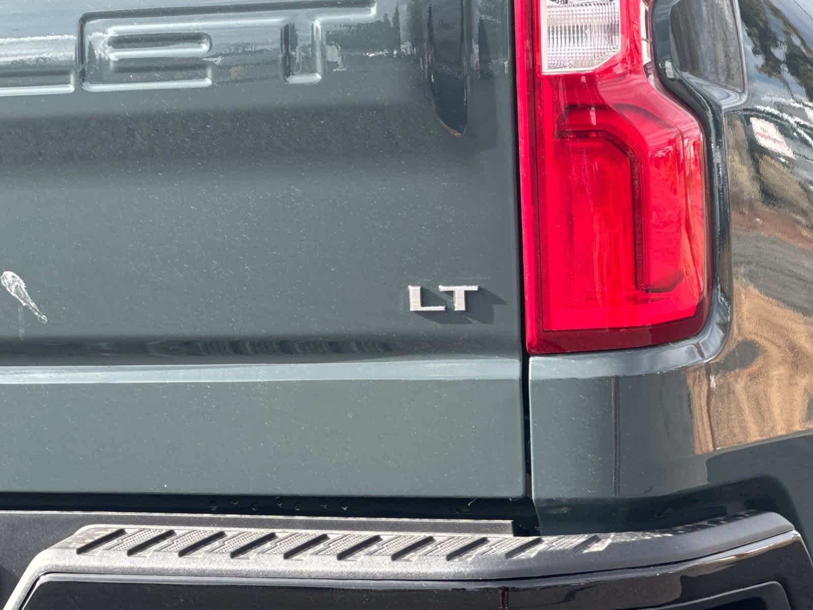 Thumbnail: 2026 Chevrolet Silverado 1500 - 27