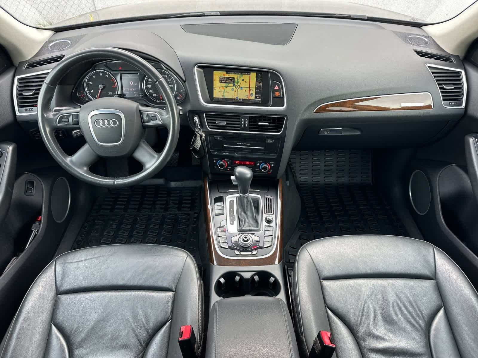 Thumbnail: 2010 Audi Q5 - 3