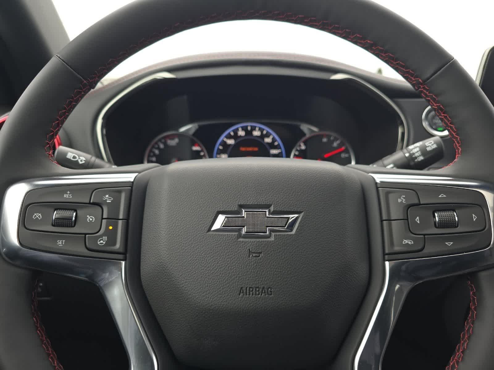 Thumbnail: 2025 Chevrolet Blazer - 24