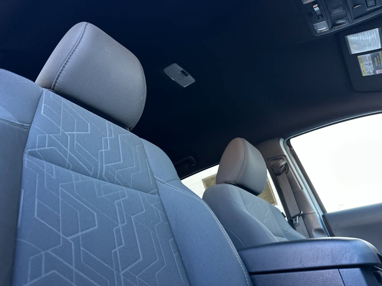 Thumbnail: 2018 Toyota Tacoma - 16