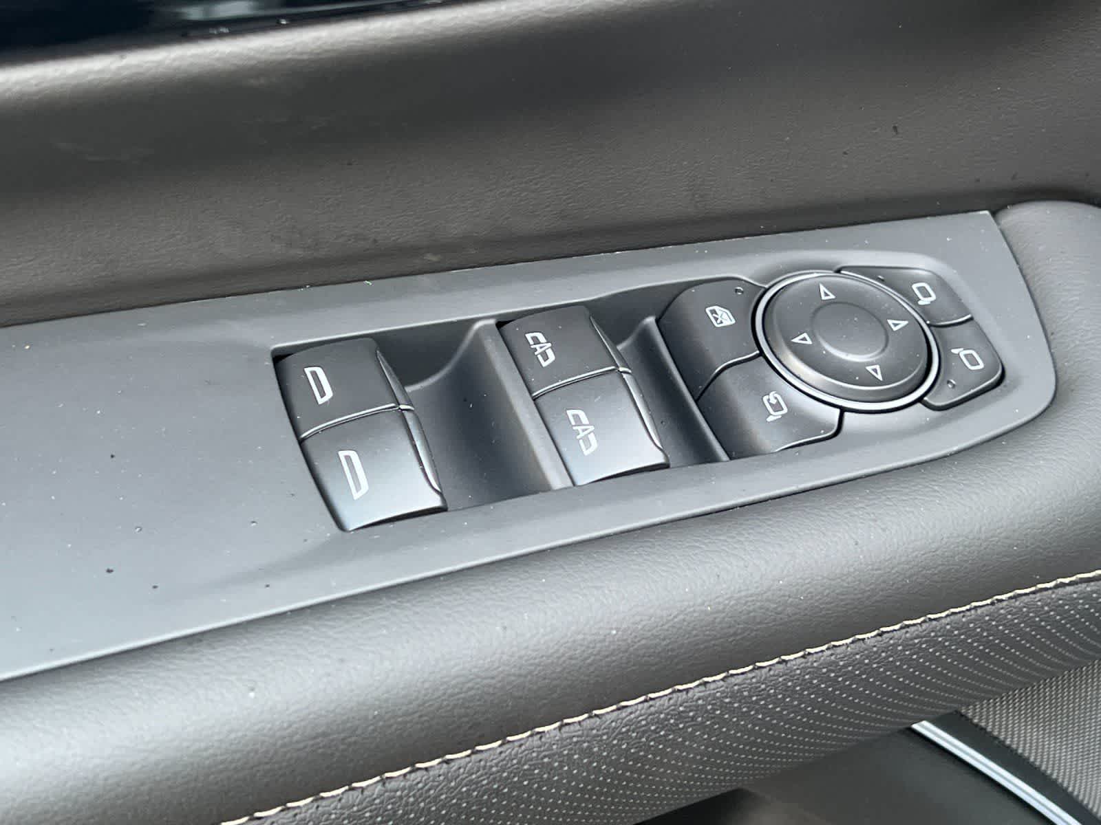 Thumbnail: 2026 Chevrolet Suburban - 13