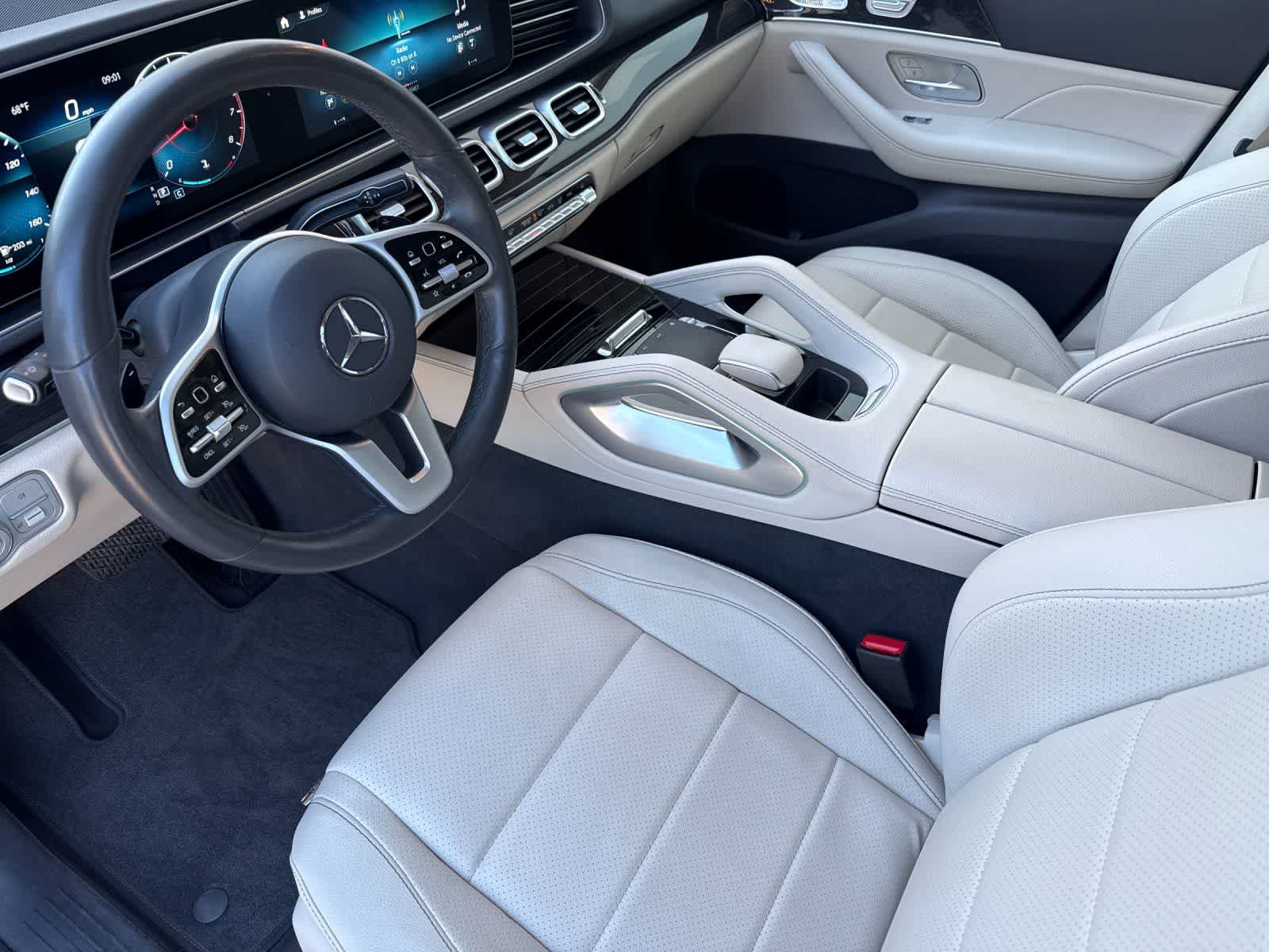 Thumbnail: 2020 Mercedes-Benz GLE - 11