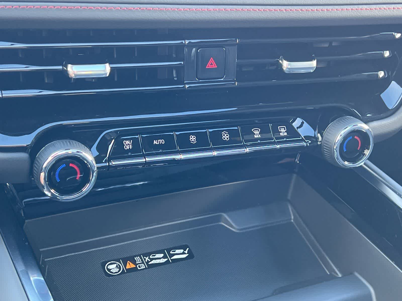 Thumbnail: 2026 Chevrolet Tahoe - 22