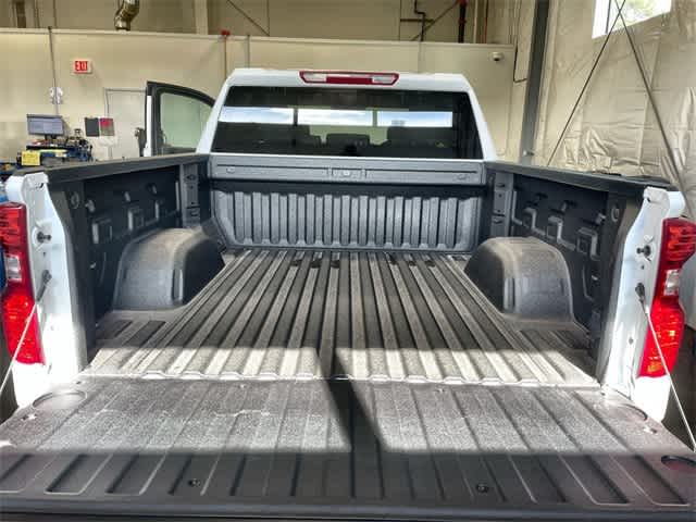 Thumbnail: 2024 Chevrolet Silverado 1500 - 22