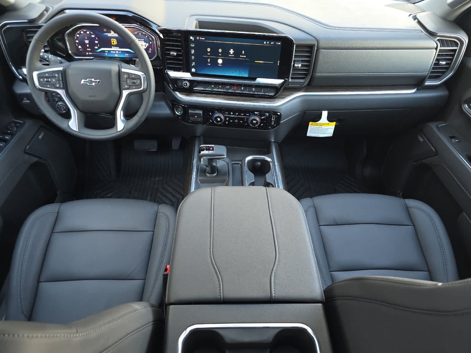 Thumbnail: 2026 Chevrolet Silverado 1500 - 3