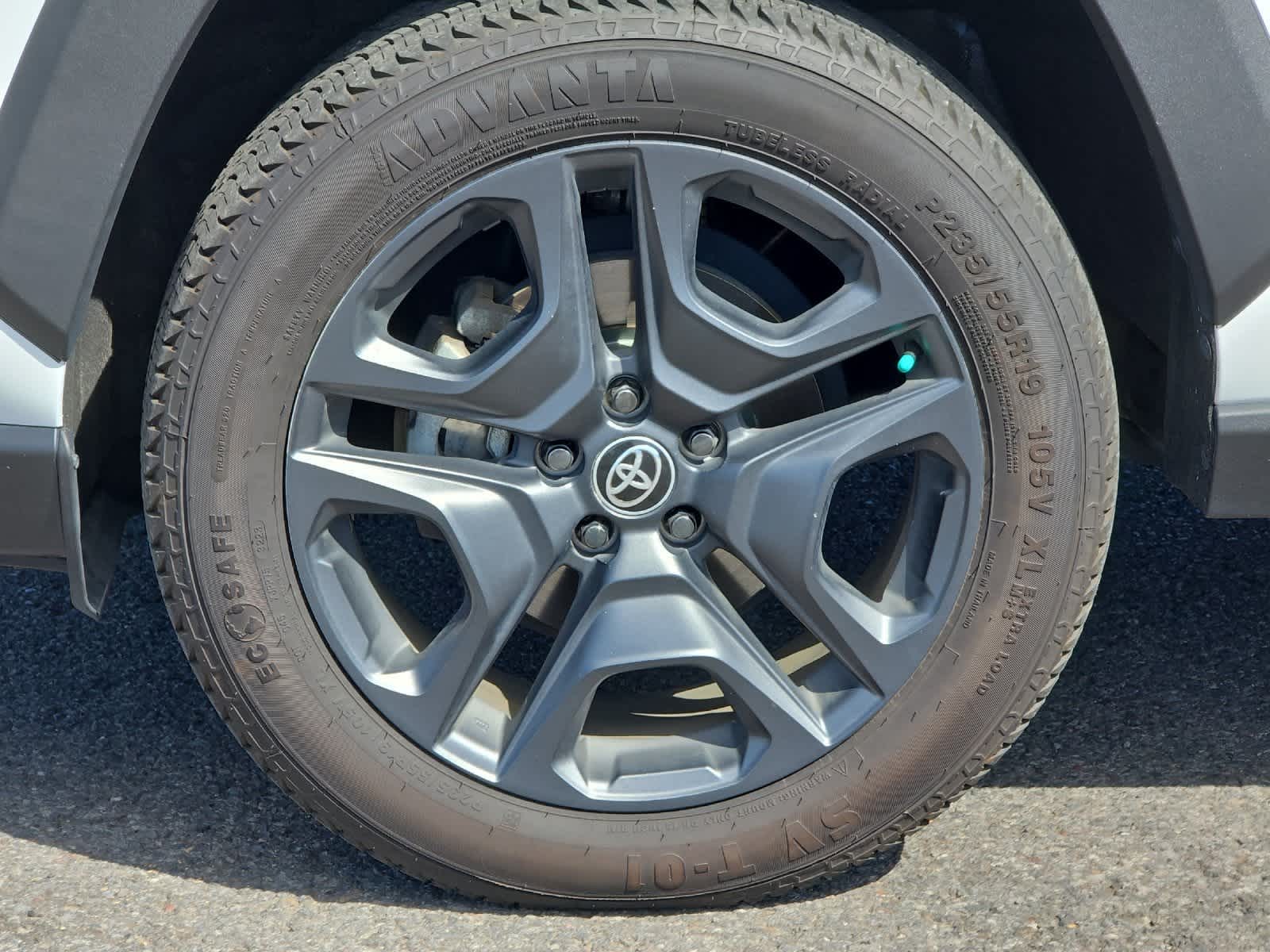 Thumbnail: 2022 Toyota RAV4 - 26